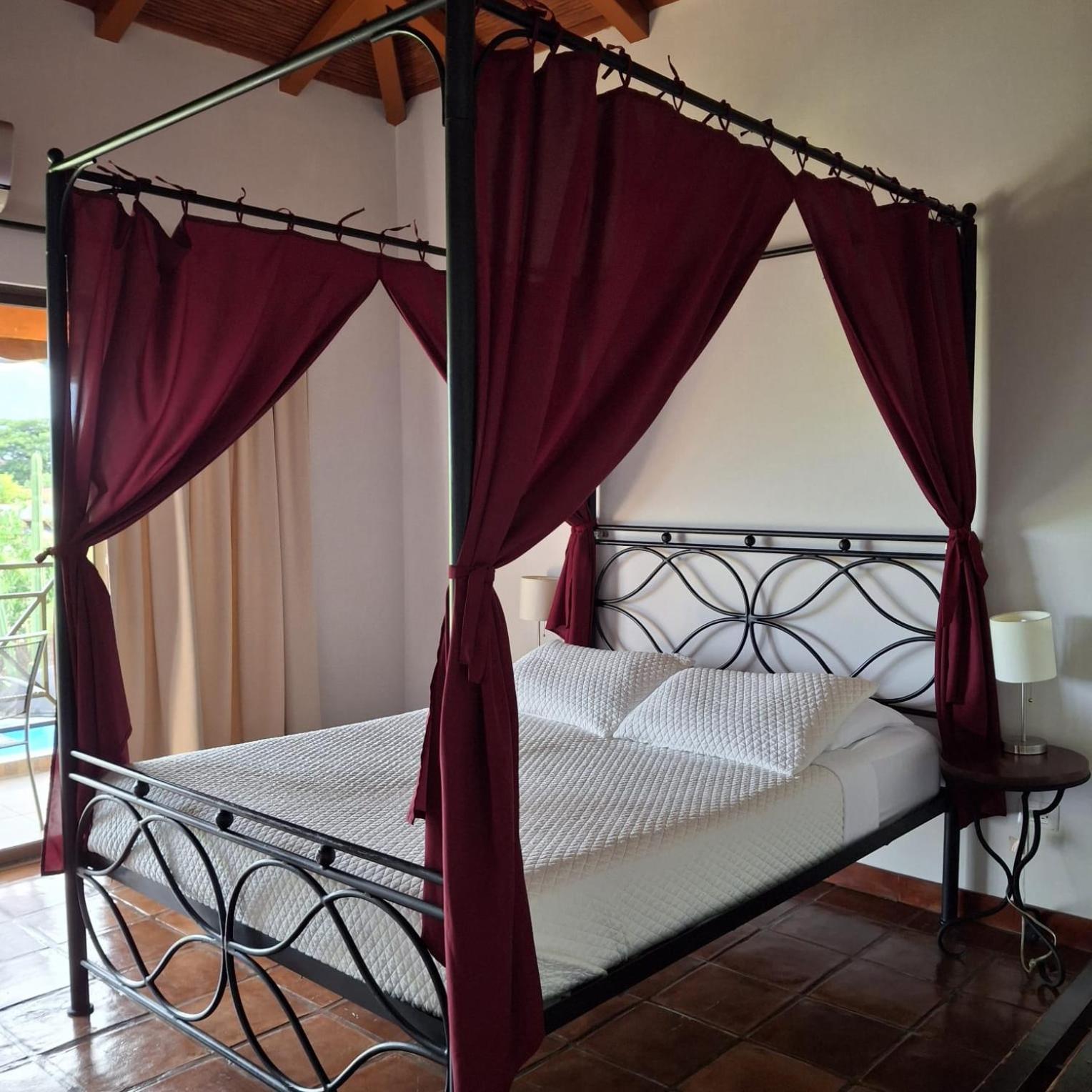 Hotel Jardin Garden De Granada Nicaragua Room photo